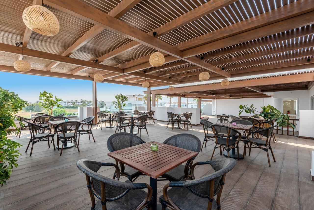 Pelopas Hotel Tigkaki  Luaran gambar