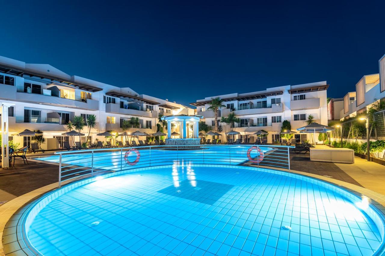 Pelopas Hotel Tigkaki  Luaran gambar